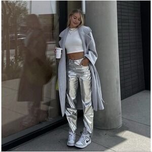 AMYLYNN Silver Metallic Pants Trousers NWT‎ Size S